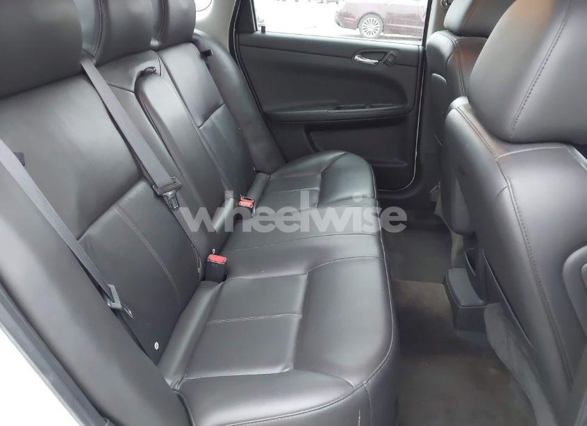 Photo 8 of 2011 Chevrolet Impala LTZ (VIN 2G1WC5EM7B1114717)