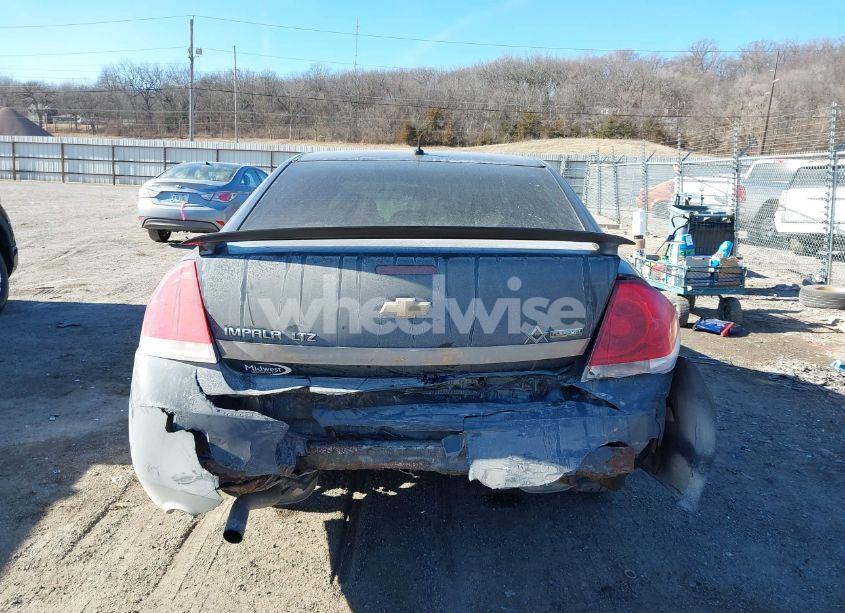 Photo 16 of 2010 Chevrolet Impala LTZ (VIN 2G1WC5EM8A1264690)