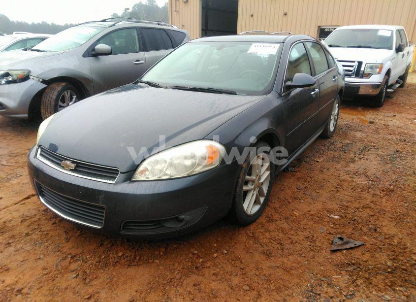 Photo 2 of 2010 Chevrolet Impala LTZ (VIN 2G1WC5EMXA1251018)
