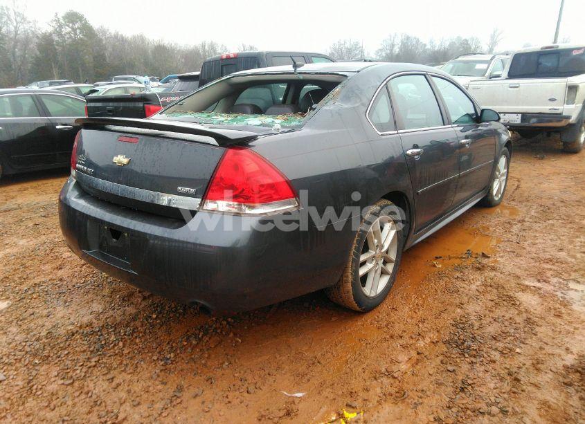 Photo 4 of 2010 Chevrolet Impala LTZ (VIN 2G1WC5EMXA1251018)
