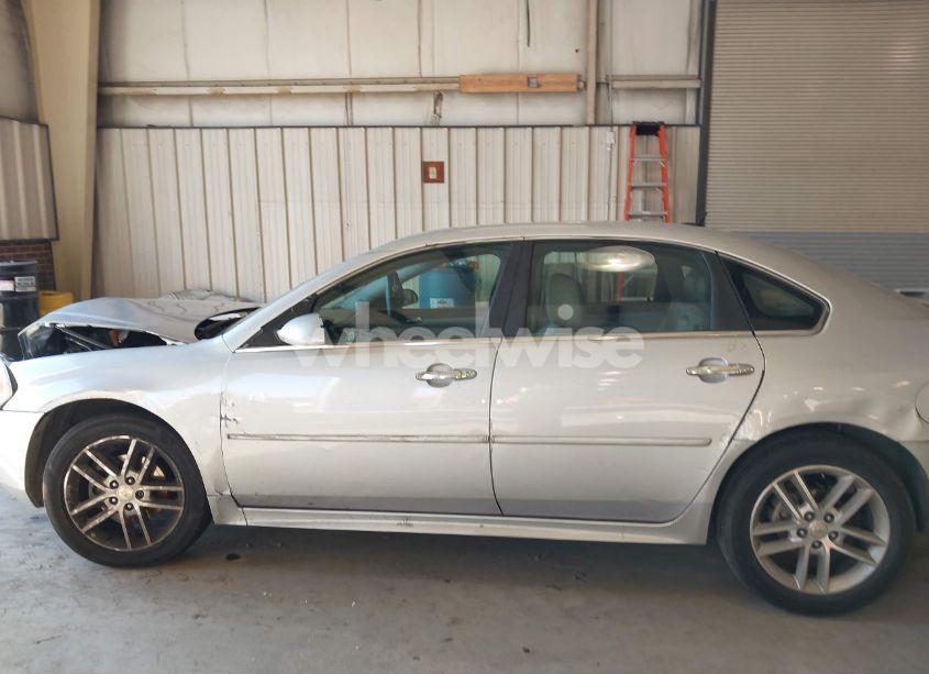 Photo 14 of 2011 Chevrolet Impala LTZ (VIN 2G1WC5EMXB1114680)