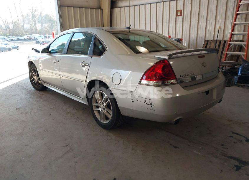 Photo 3 of 2011 Chevrolet Impala LTZ (VIN 2G1WC5EMXB1114680)