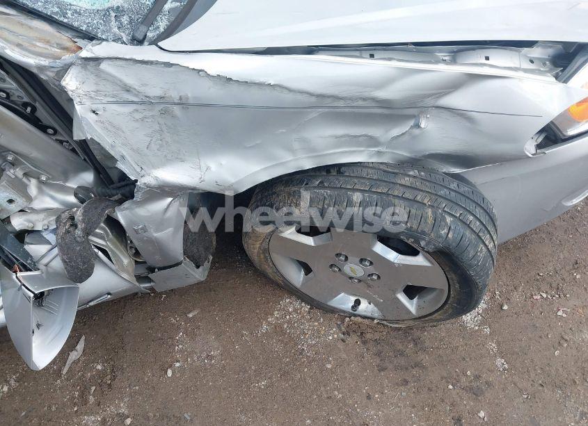 Photo 18 of 2008 Chevrolet Impala SS (VIN 2G1WD58C381228738)