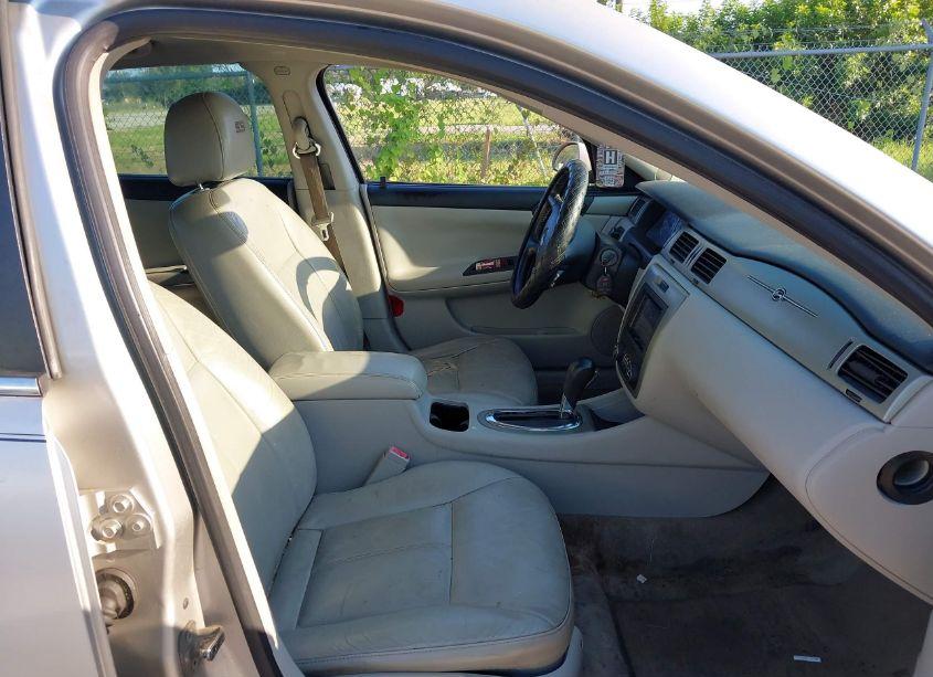 Photo 5 of 2008 Chevrolet Impala SS (VIN 2G1WD58C581344166)