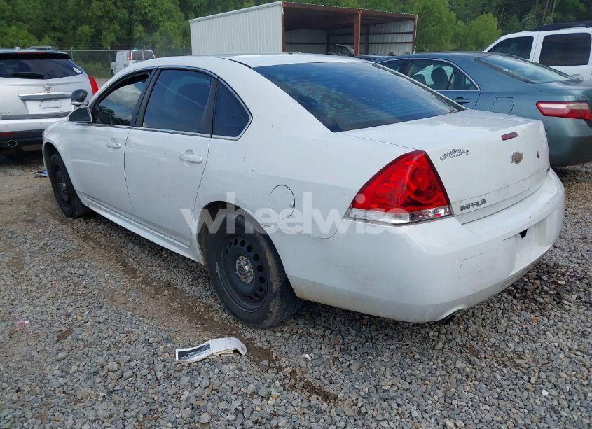 Photo 3 of 2014 Chevrolet Impala LIMITED POLICE (VIN 2G1WD5E30E1114342)