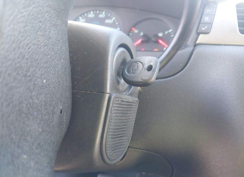 Photo 11 of 2014 Chevrolet Impala LIMITED POLICE (VIN 2G1WD5E30E1176517)