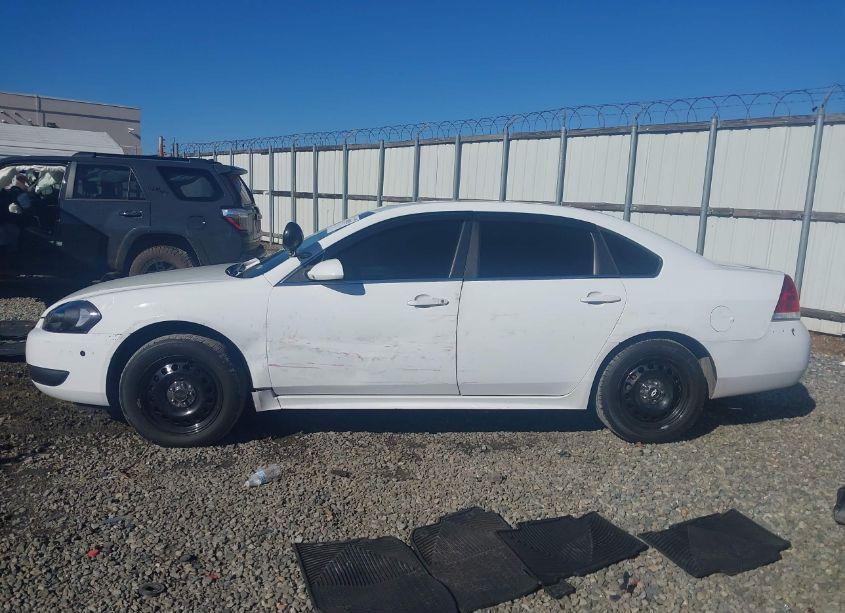 Photo 14 of 2014 Chevrolet Impala LIMITED POLICE (VIN 2G1WD5E30E1176517)