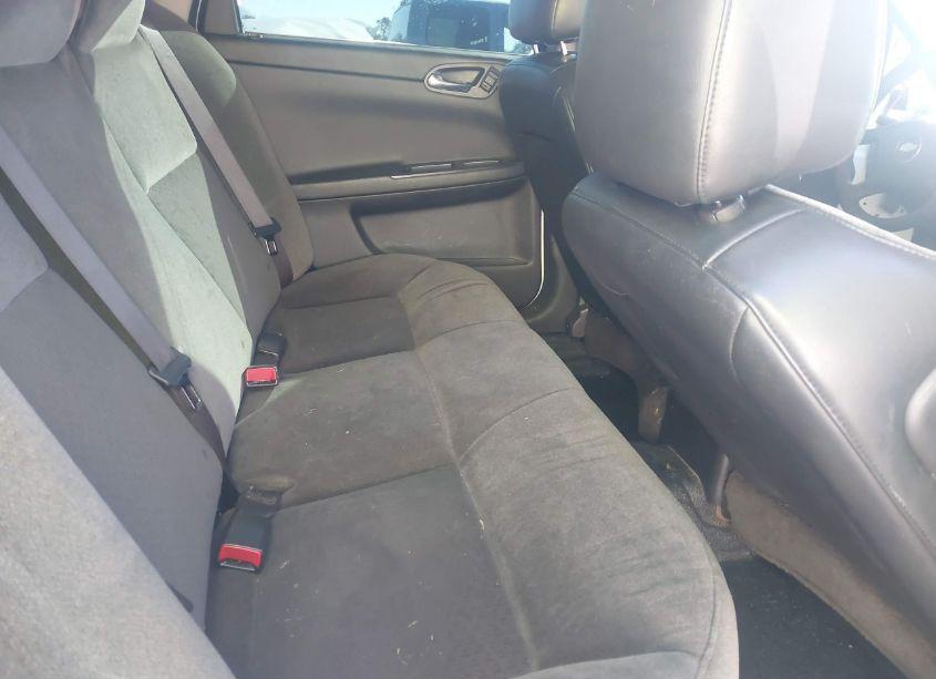 Photo 8 of 2014 Chevrolet Impala LIMITED POLICE (VIN 2G1WD5E30E1176517)