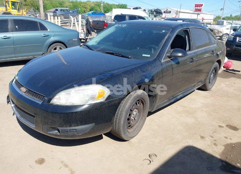 Photo 2 of 2013 Chevrolet Impala POLICE (VIN 2G1WD5E31D1256682)