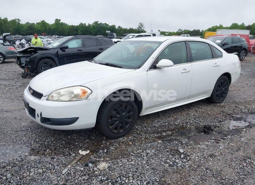 Photo 2 of 2014 Chevrolet Impala LIMITED POLICE (VIN 2G1WD5E31E1172055)