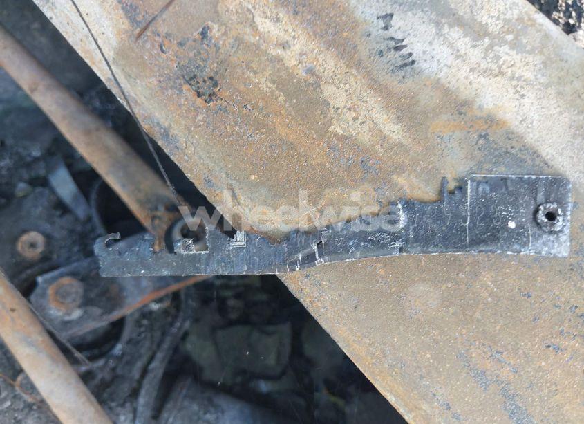 Photo 9 of 2016 Chevrolet Impala LIMITED POLICE (VIN 2G1WD5E31G1129323)