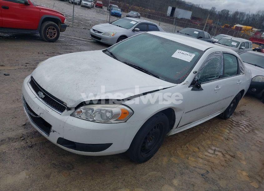 Photo 2 of 2014 Chevrolet Impala LIMITED POLICE (VIN 2G1WD5E33E1162966)