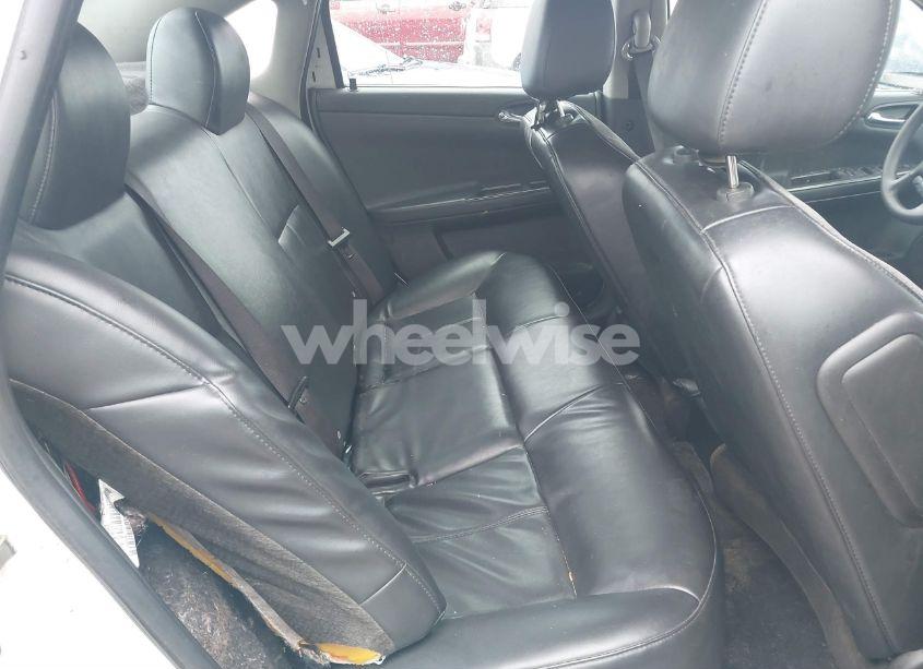 Photo 8 of 2014 Chevrolet Impala LIMITED POLICE (VIN 2G1WD5E33E1162966)