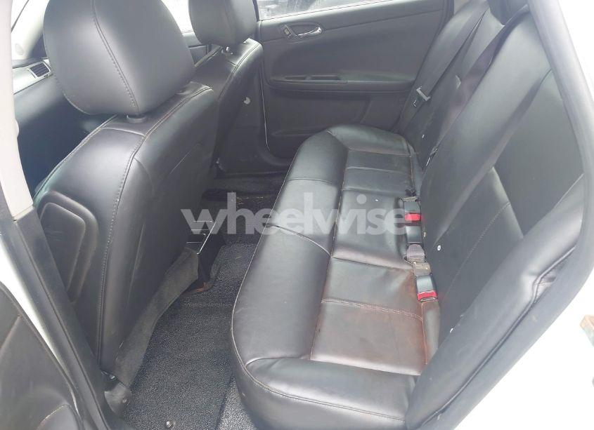 Photo 8 of 2014 Chevrolet Impala LIMITED POLICE (VIN 2G1WD5E37E1129114)