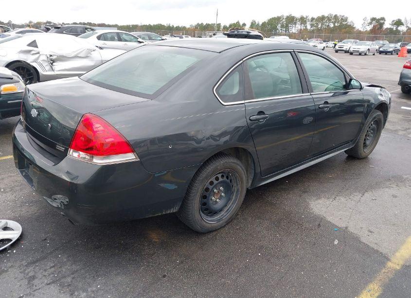 Photo 4 of 2014 Chevrolet Impala LIMITED POLICE (VIN 2G1WD5E39E1180808)