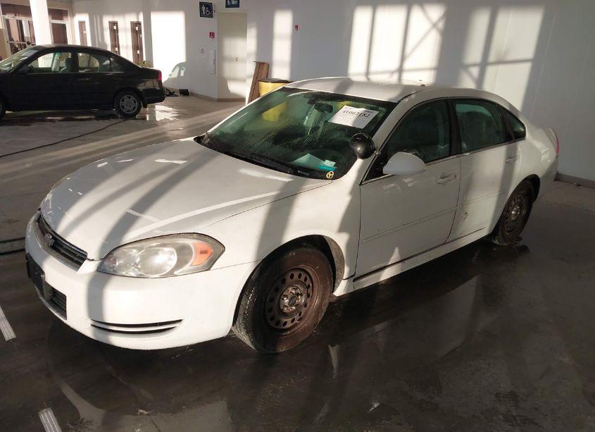 Photo 2 of 2011 Chevrolet Impala POLICE (VIN 2G1WD5EM0B1172438)