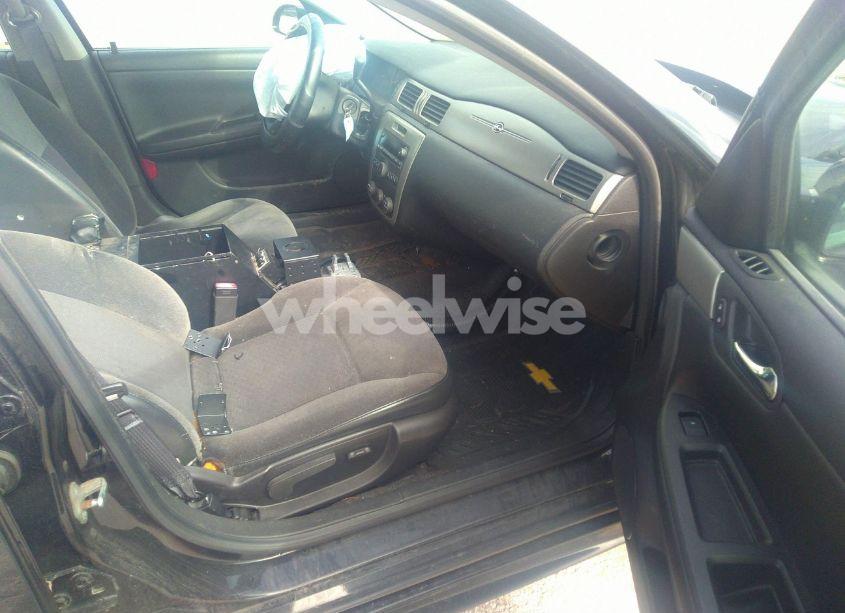 Photo 5 of 2011 Chevrolet Impala POLICE (VIN 2G1WD5EM0B1223713)