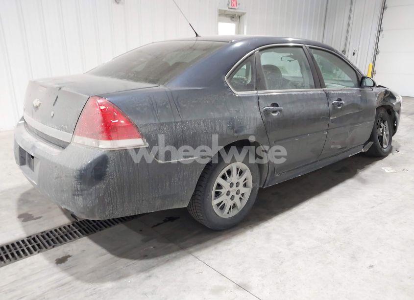 Photo 4 of 2011 Chevrolet Impala POLICE (VIN 2G1WD5EM2B1165829)