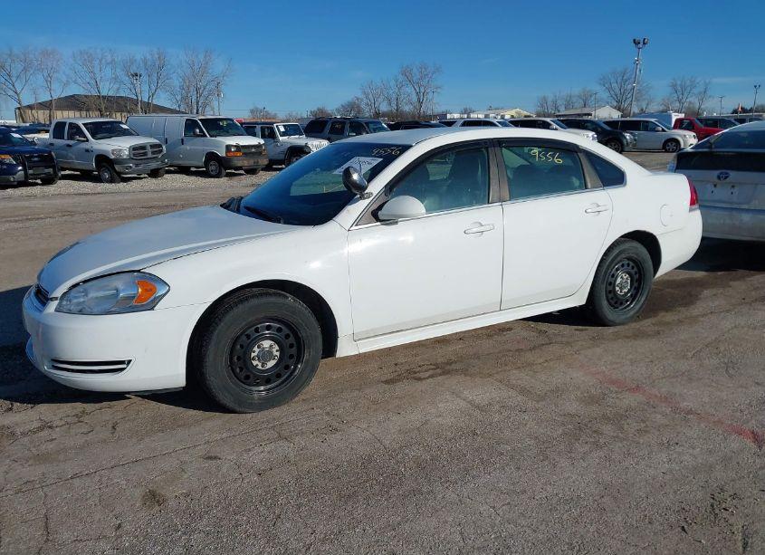 Photo 2 of 2010 Chevrolet Impala POLICE (VIN 2G1WD5EM3A1256221)