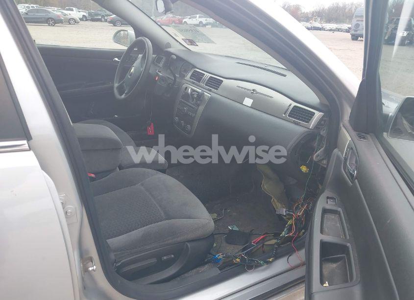 Photo 5 of 2011 Chevrolet Impala POLICE (VIN 2G1WD5EM6B1117623)