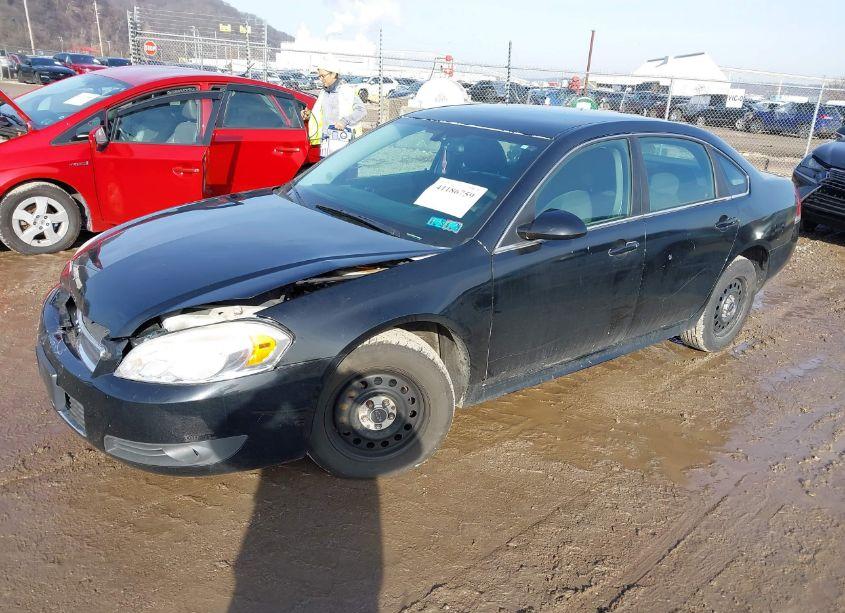 Photo 2 of 2010 Chevrolet Impala POLICE (VIN 2G1WD5EM8A1214949)