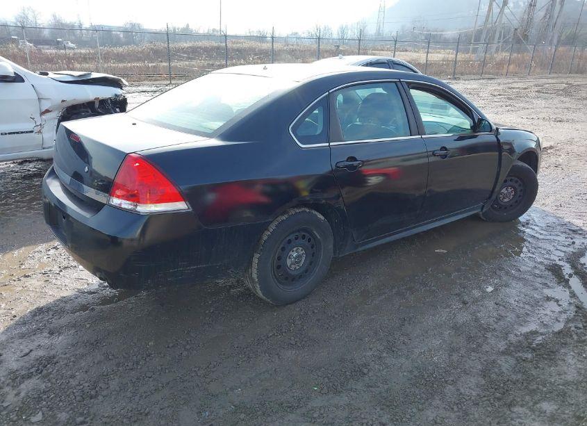 Photo 4 of 2010 Chevrolet Impala POLICE (VIN 2G1WD5EM8A1214949)