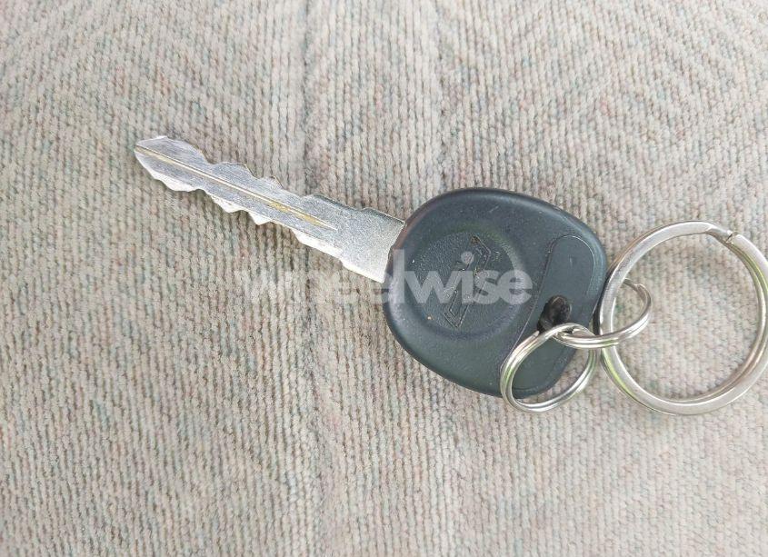 Photo 11 of 2002 Chevrolet Impala (VIN 2G1WF52E129147766)