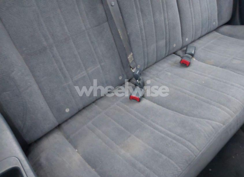 Photo 8 of 2002 Chevrolet Impala (VIN 2G1WF52E229379194)