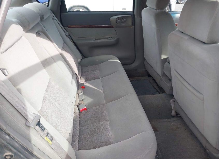 Photo 8 of 2004 Chevrolet Impala (VIN 2G1WF52E249223353)
