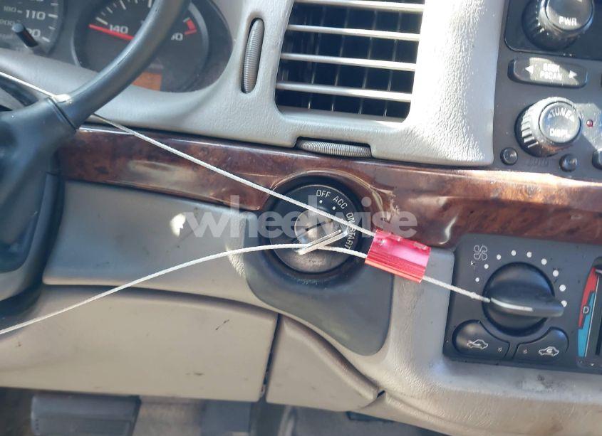 Photo 11 of 2004 Chevrolet Impala (VIN 2G1WF52E249331536)