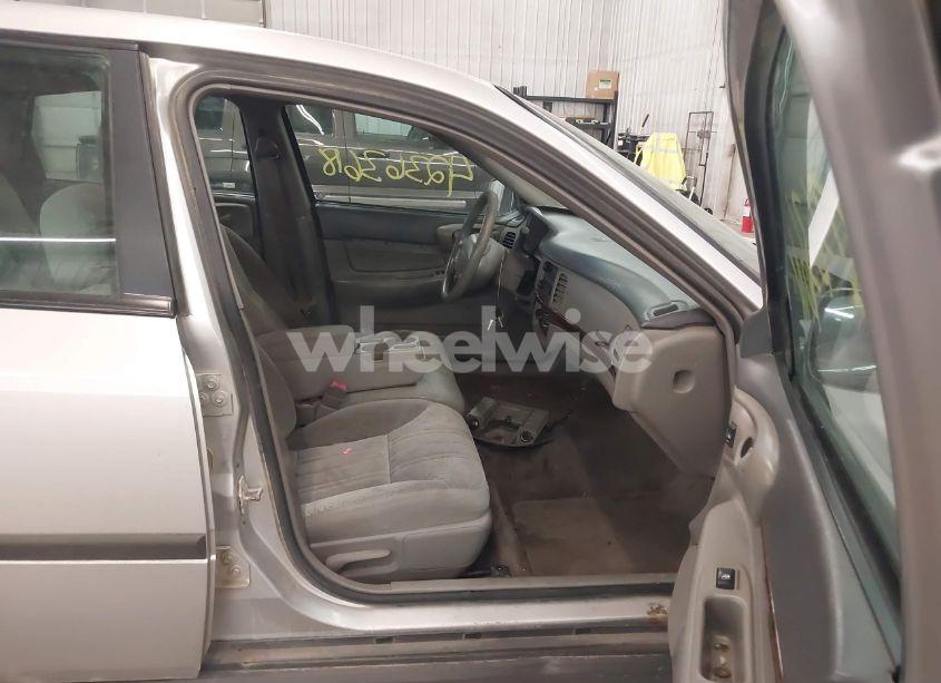 Photo 5 of 2005 Chevrolet Impala (VIN 2G1WF52E259210474)