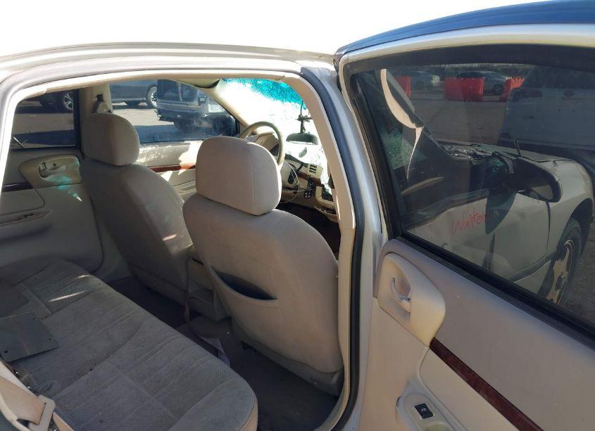 Photo 8 of 2003 Chevrolet Impala (VIN 2G1WF52E339130212)