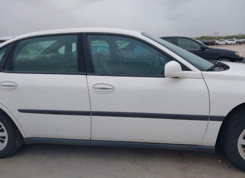 Photo 14 of 2004 Chevrolet Impala (VIN 2G1WF52E349318892)