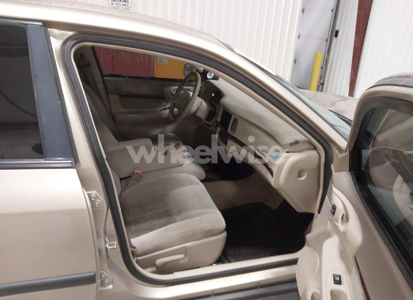 Photo 5 of 2004 Chevrolet Impala (VIN 2G1WF52E349343257)