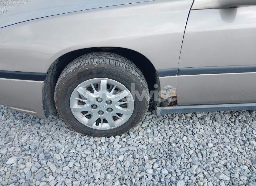 Photo 6 of 2002 Chevrolet Impala (VIN 2G1WF52E429383814)