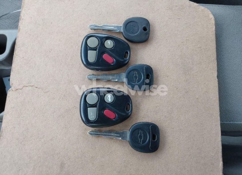 Photo 11 of 2003 Chevrolet Impala (VIN 2G1WF52E439151117)