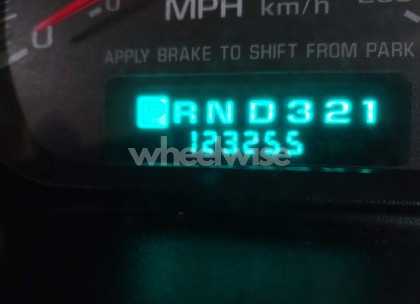 Photo 15 of 2003 Chevrolet Impala (VIN 2G1WF52E439151117)