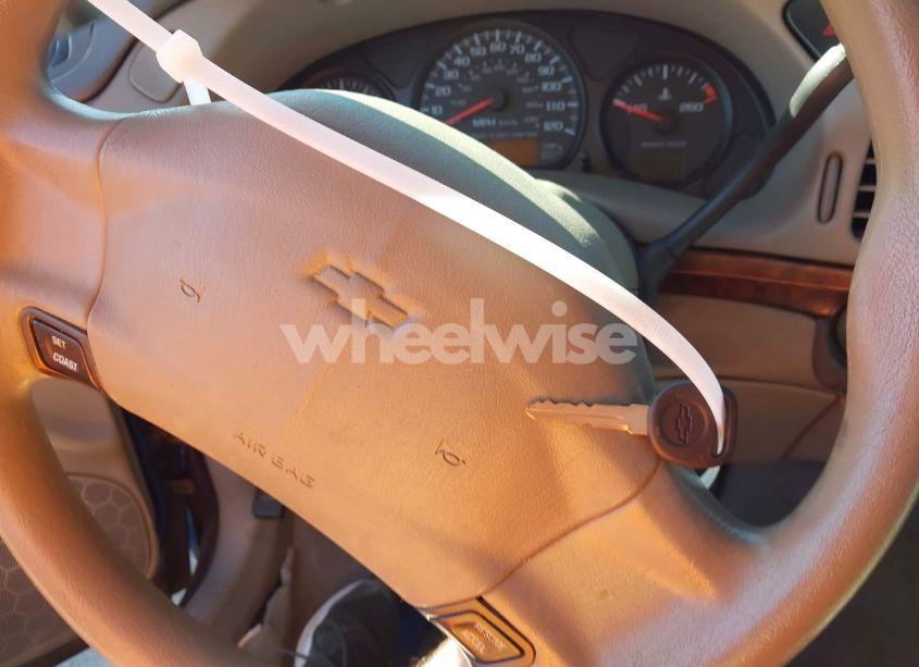 Photo 11 of 2003 Chevrolet Impala (VIN 2G1WF52E439207105)