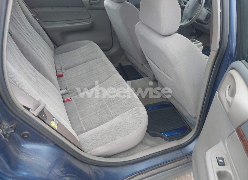 Photo 8 of 2003 Chevrolet Impala (VIN 2G1WF52E439207105)