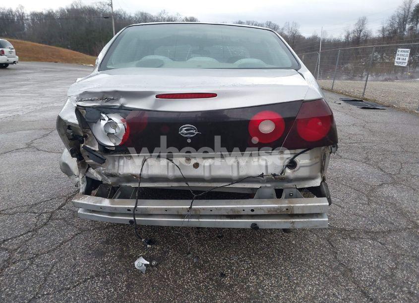 Photo 6 of 2004 Chevrolet Impala (VIN 2G1WF52E449328962)