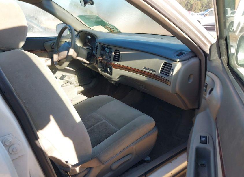 Photo 5 of 2004 Chevrolet Impala (VIN 2G1WF52E449340920)