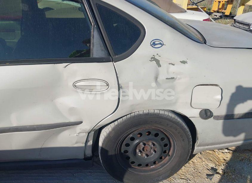 Photo 13 of 2004 Chevrolet Impala (VIN 2G1WF52E549192969)