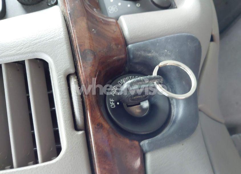 Photo 11 of 2005 Chevrolet Impala (VIN 2G1WF52E559350258)