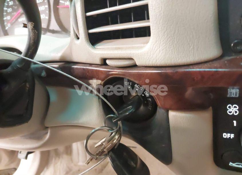 Photo 11 of 2003 Chevrolet Impala (VIN 2G1WF52E639198651)