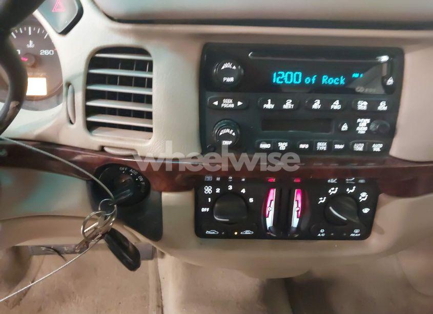 Photo 17 of 2003 Chevrolet Impala (VIN 2G1WF52E639198651)