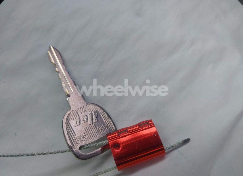 Photo 11 of 2003 Chevrolet Impala (VIN 2G1WF52E639323938)