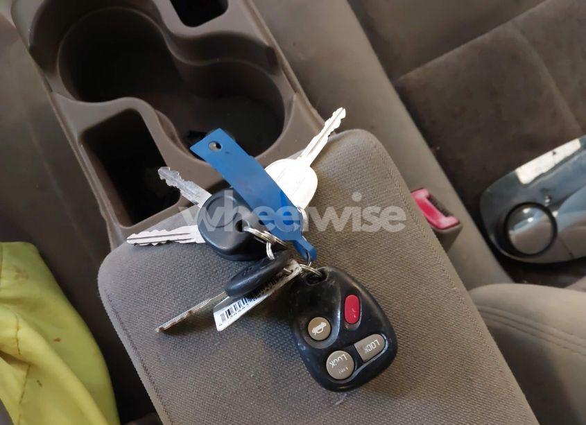 Photo 11 of 2004 Chevrolet Impala (VIN 2G1WF52E649294085)