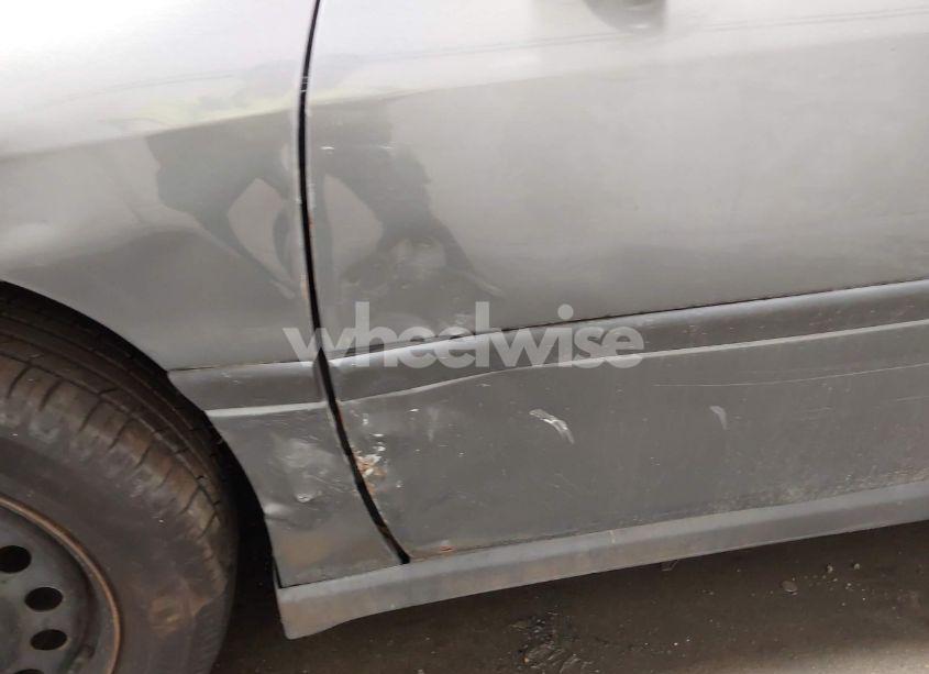 Photo 6 of 2004 Chevrolet Impala (VIN 2G1WF52E649391738)