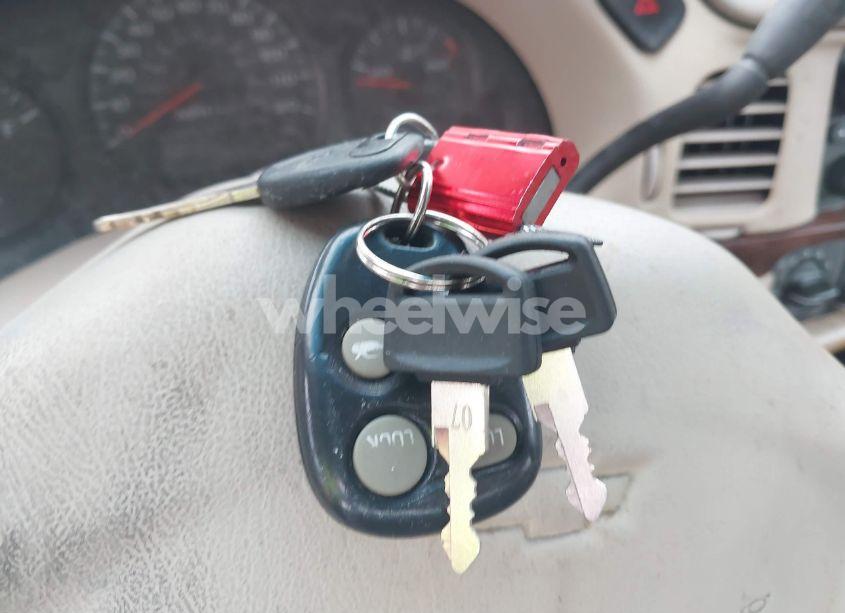 Photo 11 of 2003 Chevrolet Impala (VIN 2G1WF52E739445725)