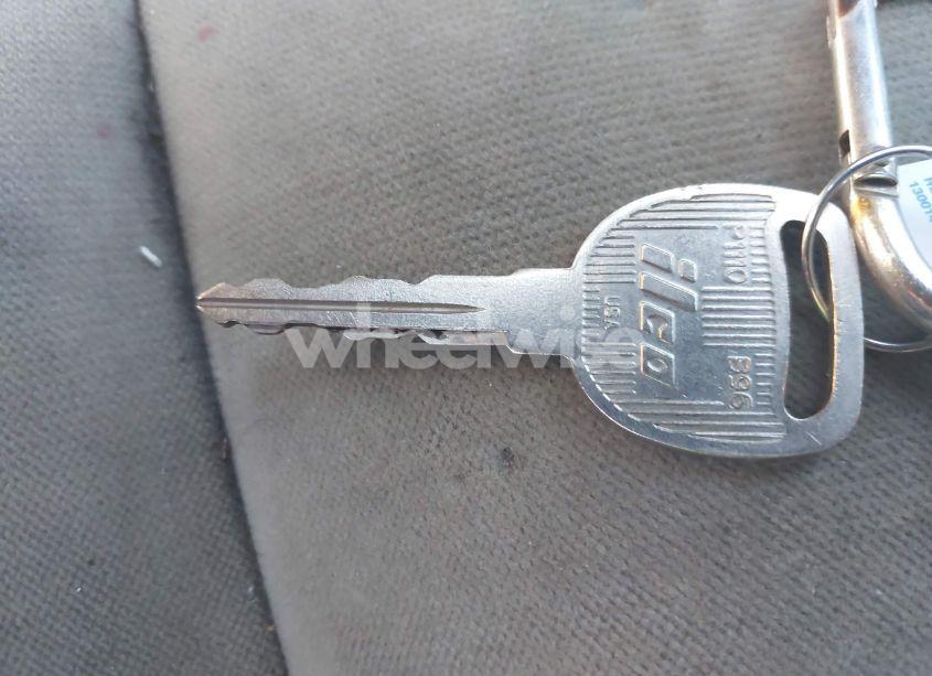 Photo 11 of 2004 Chevrolet Impala (VIN 2G1WF52E749450683)